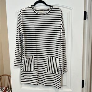Listicle Monochrome Striped Long Sleeve Dress